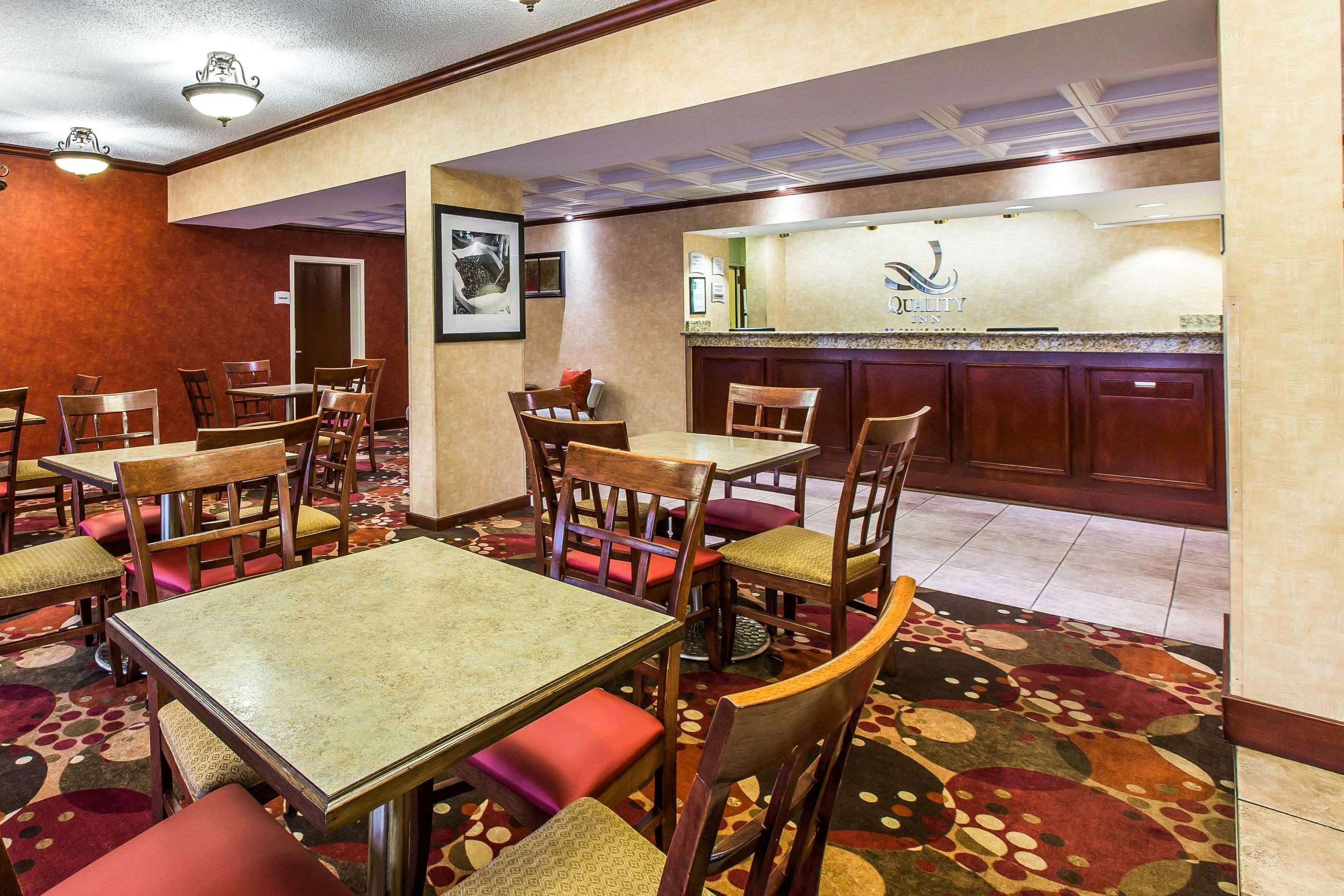 Quality Inn Άλμπανι Εξωτερικό φωτογραφία