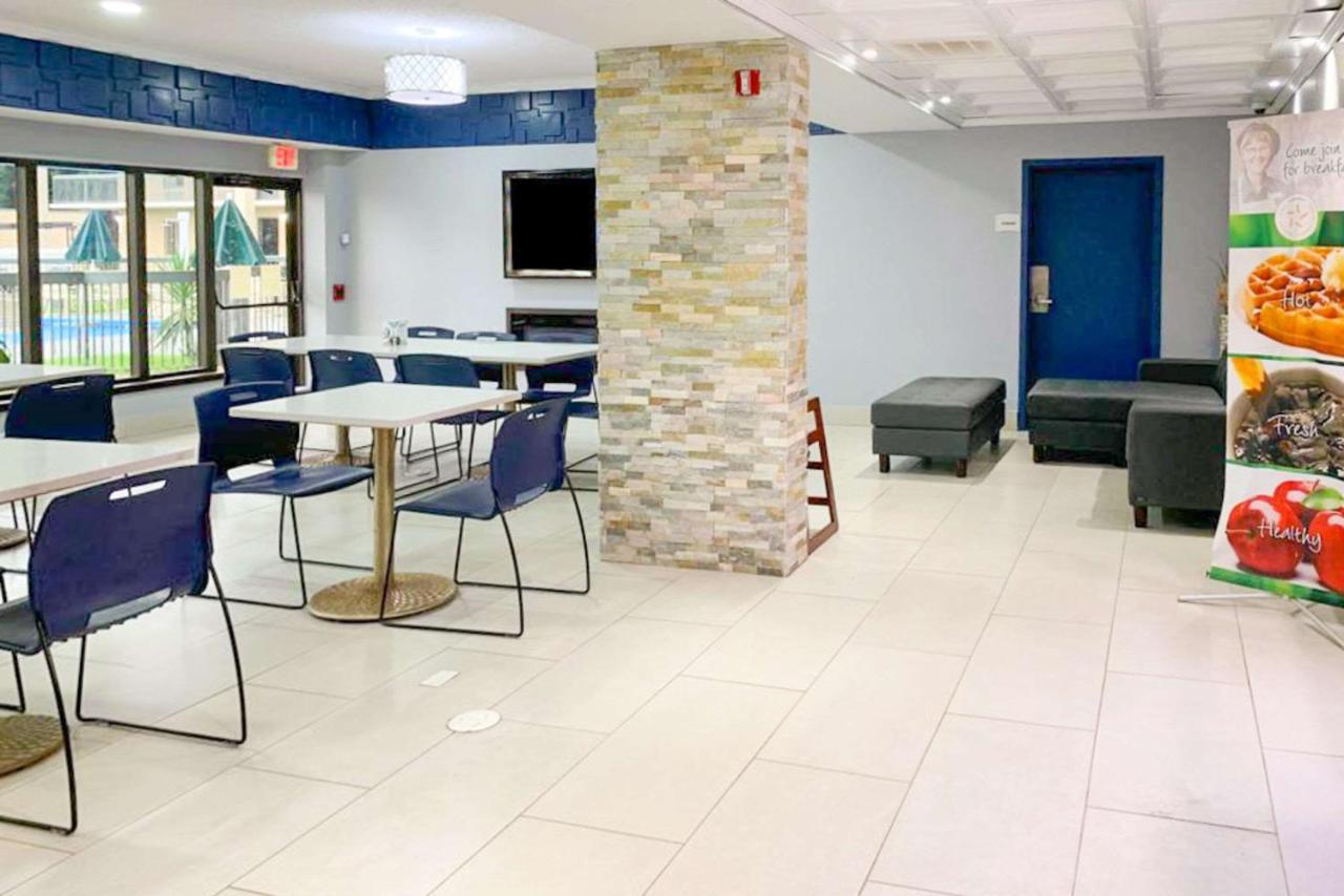 Quality Inn Άλμπανι Εξωτερικό φωτογραφία